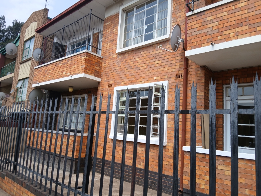 2 Bedroom Property for Sale in Germiston South Gauteng