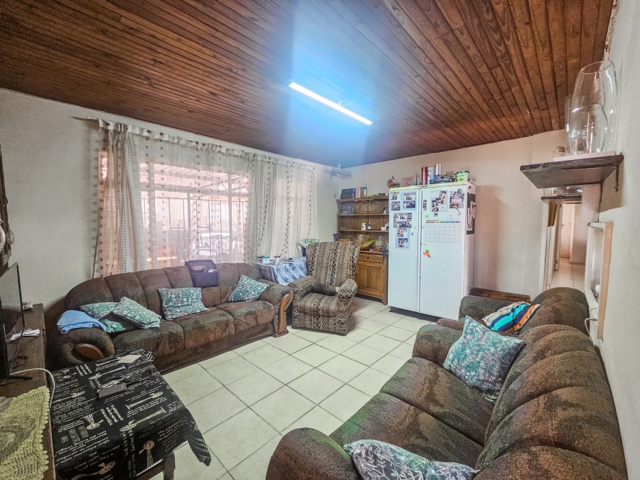 3 Bedroom Property for Sale in Jan Niemand Park Gauteng