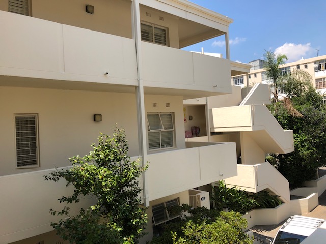 To Let 1 Bedroom Property for Rent in Illovo Gauteng