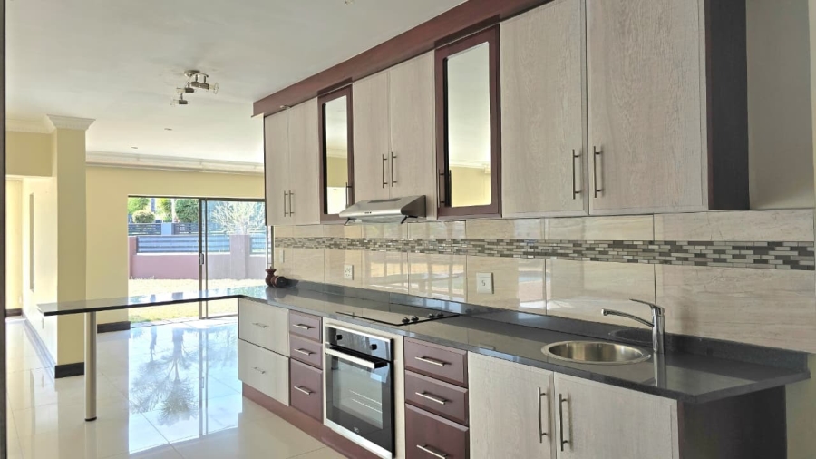 To Let 5 Bedroom Property for Rent in Copperleaf Estate Gauteng