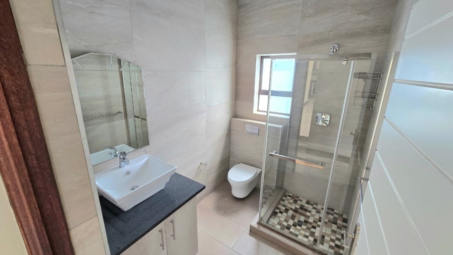To Let 5 Bedroom Property for Rent in Copperleaf Estate Gauteng