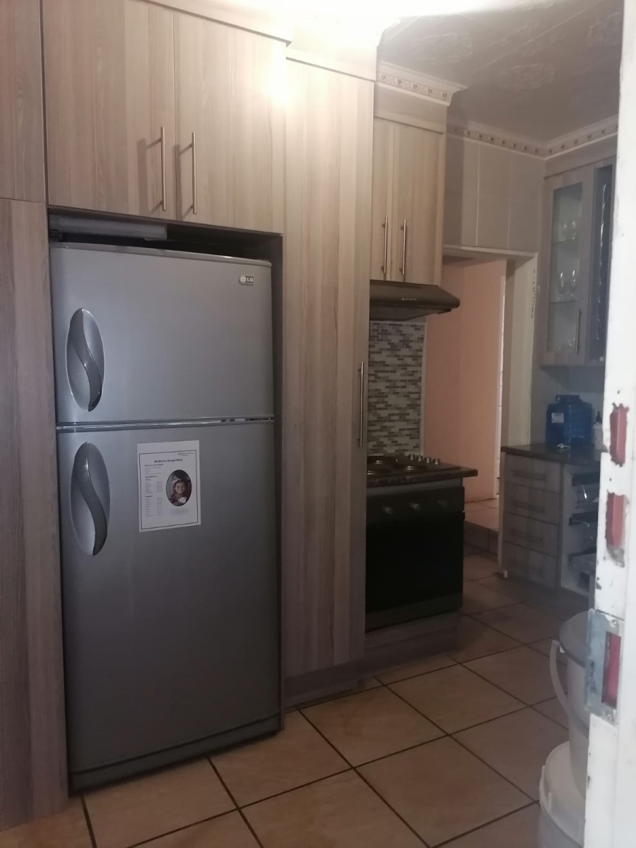 4 Bedroom Property for Sale in Rietvallei Gauteng