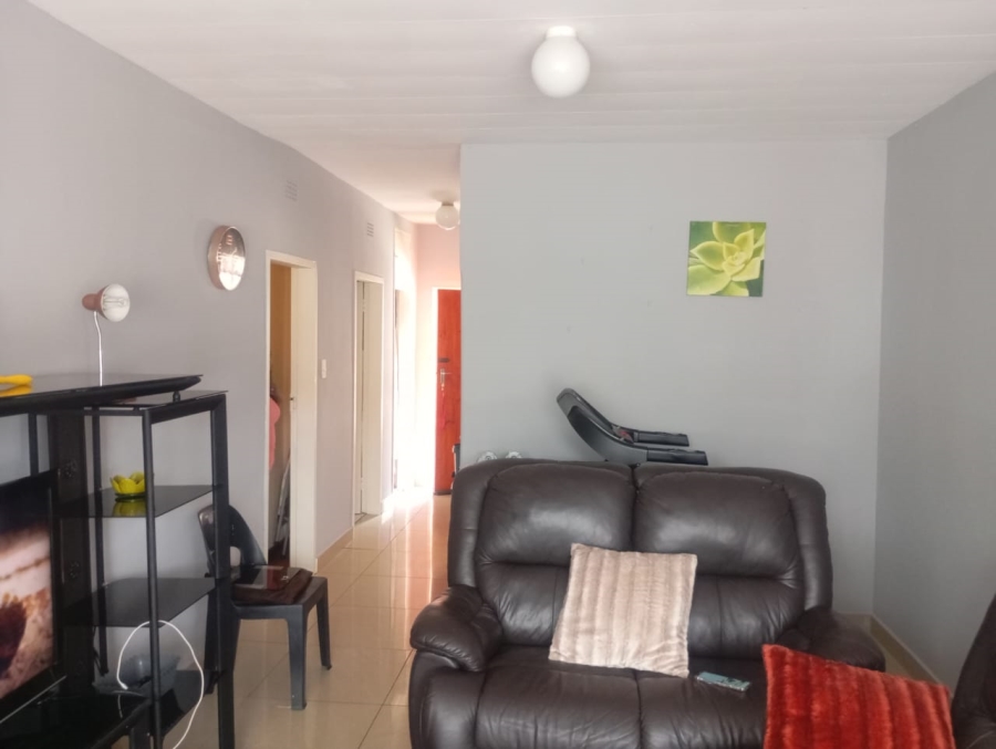 2 Bedroom Property for Sale in Wentworth Park Gauteng