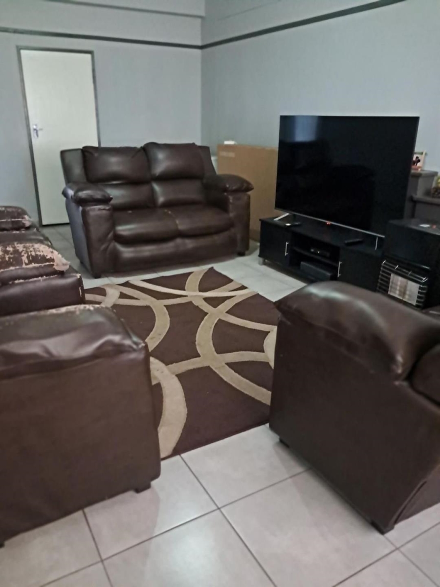 2 Bedroom Property for Sale in Benoni Central Gauteng