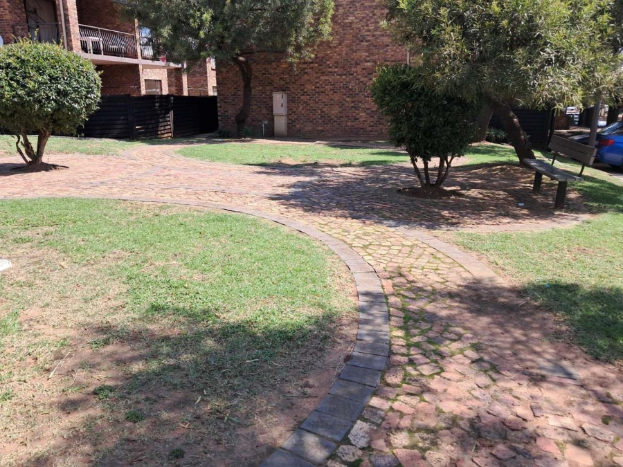 3 Bedroom Property for Sale in Sonneveld Gauteng