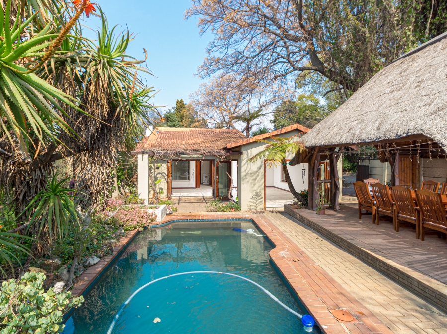 5 Bedroom Property for Sale in Buccleuch Gauteng