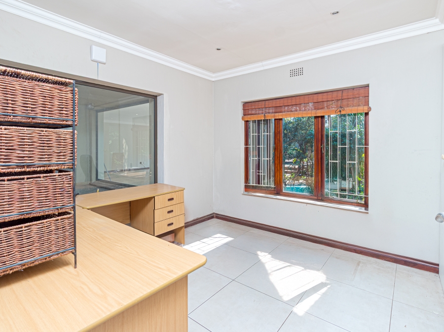 5 Bedroom Property for Sale in Buccleuch Gauteng