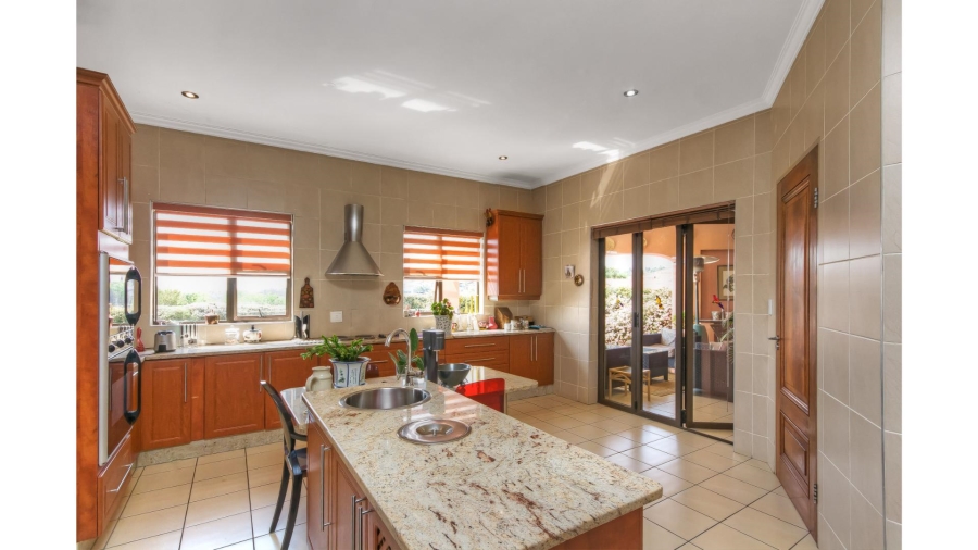 To Let 4 Bedroom Property for Rent in Sagewood Gauteng