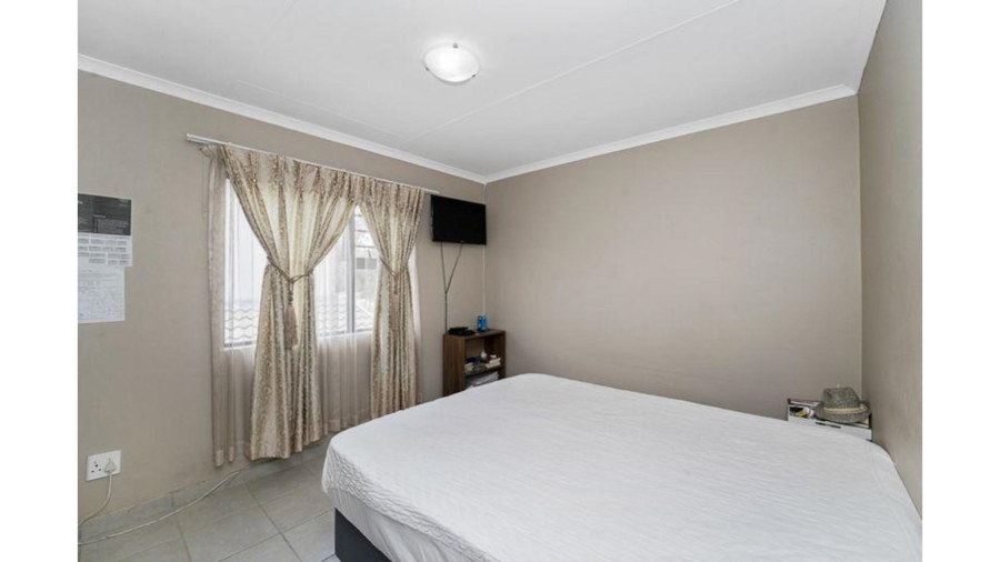 3 Bedroom Property for Sale in Noordwyk Gauteng