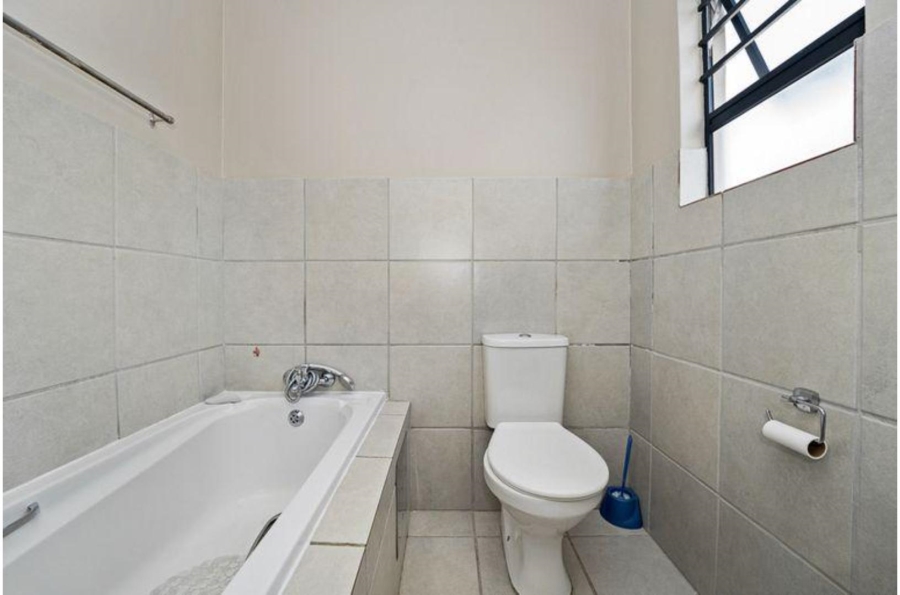 3 Bedroom Property for Sale in Noordwyk Gauteng