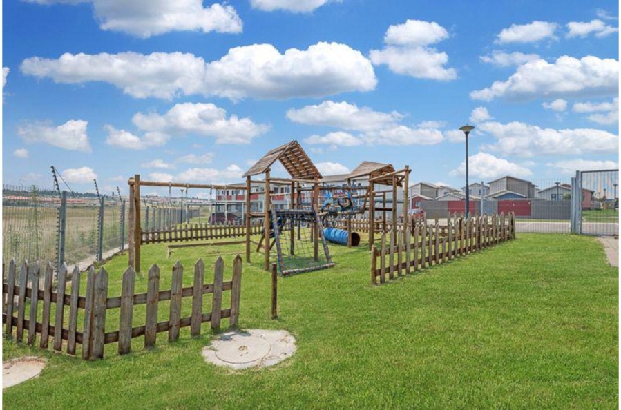 3 Bedroom Property for Sale in Noordwyk Gauteng