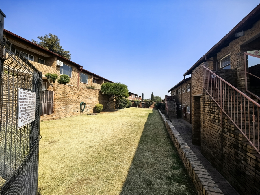 2 Bedroom Property for Sale in Ferndale Gauteng