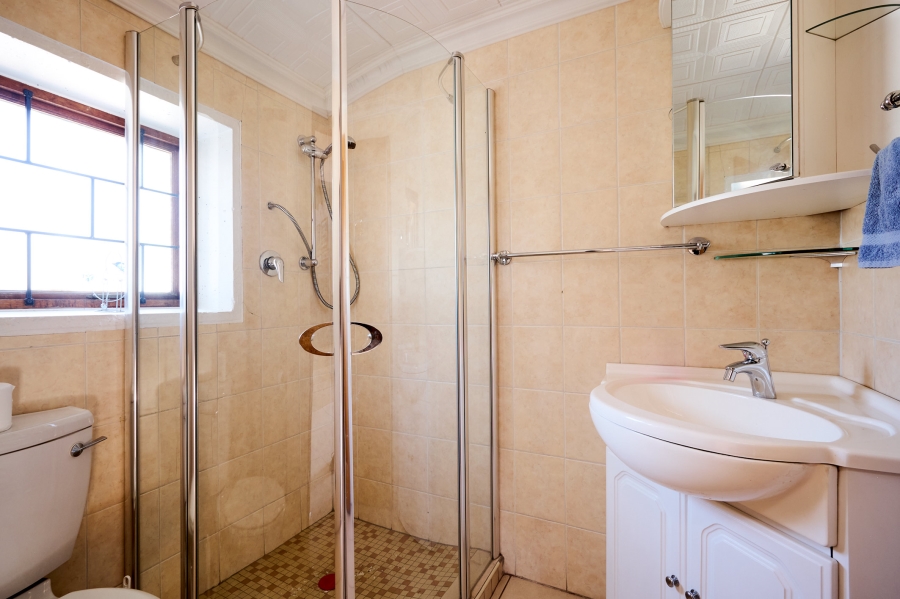 3 Bedroom Property for Sale in Vorna Valley Gauteng