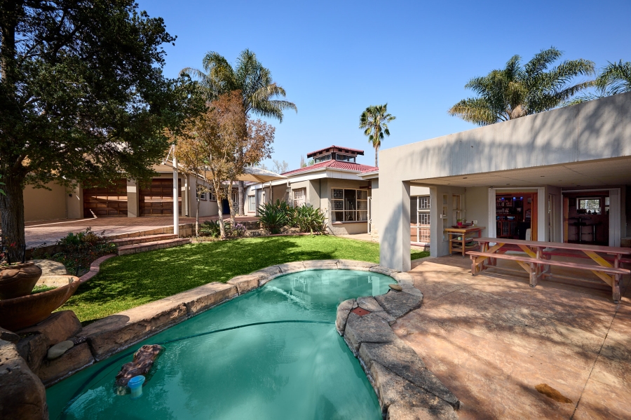 3 Bedroom Property for Sale in Vorna Valley Gauteng