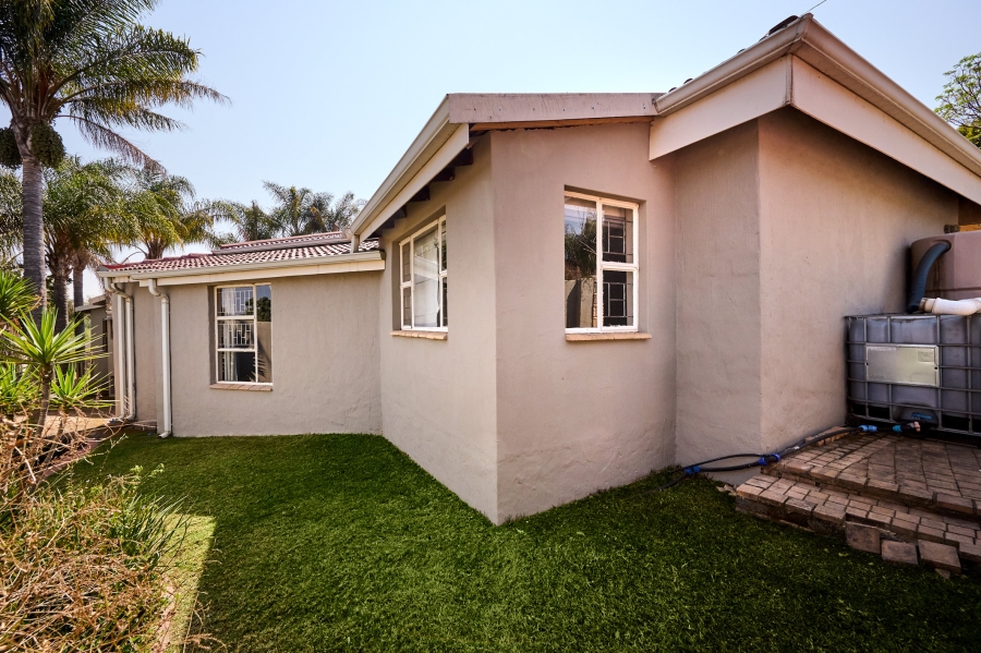 3 Bedroom Property for Sale in Vorna Valley Gauteng