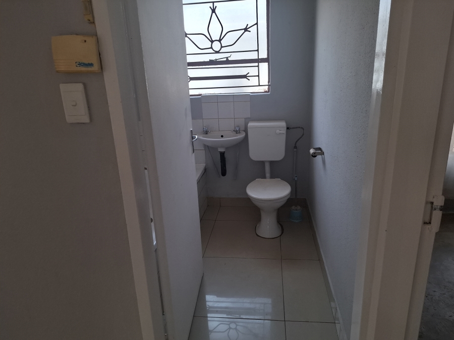 2 Bedroom Property for Sale in Birch Acres Gauteng