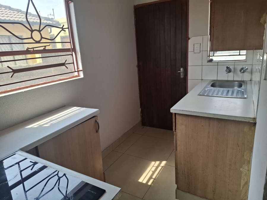 2 Bedroom Property for Sale in Birch Acres Gauteng