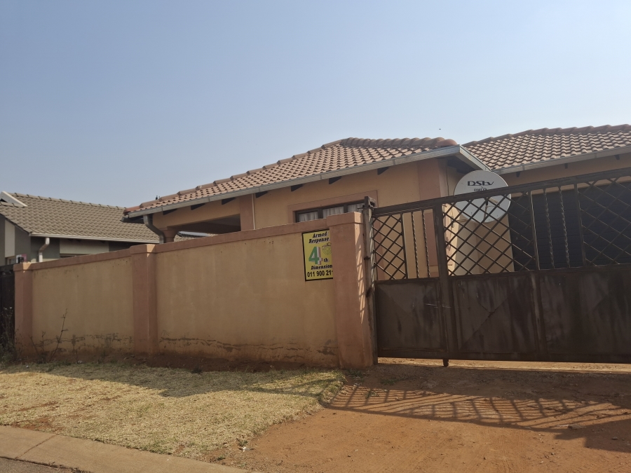 3 Bedroom Property for Sale in Sky City Gauteng