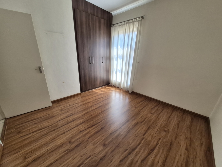 To Let 3 Bedroom Property for Rent in Barbeque Downs Gauteng