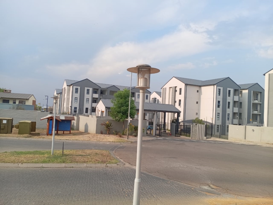 2 Bedroom Property for Sale in Carlswald Gauteng