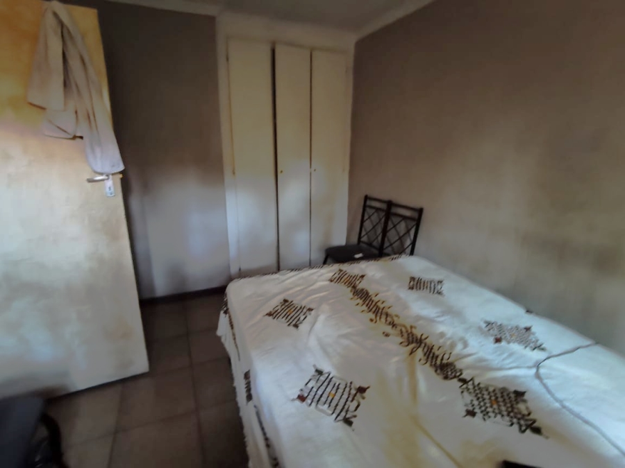 2 Bedroom Property for Sale in Baileys Muckleneuk Gauteng