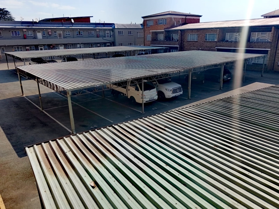 1 Bedroom Property for Sale in Lambton Gauteng