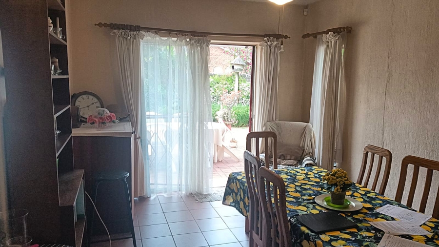 4 Bedroom Property for Sale in Esther Park Gauteng