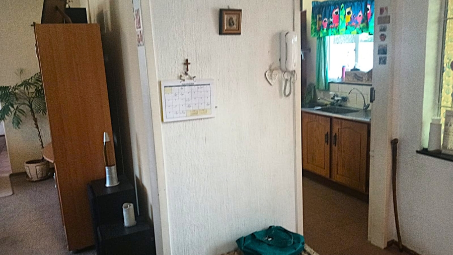 4 Bedroom Property for Sale in Esther Park Gauteng