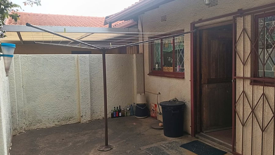 4 Bedroom Property for Sale in Esther Park Gauteng