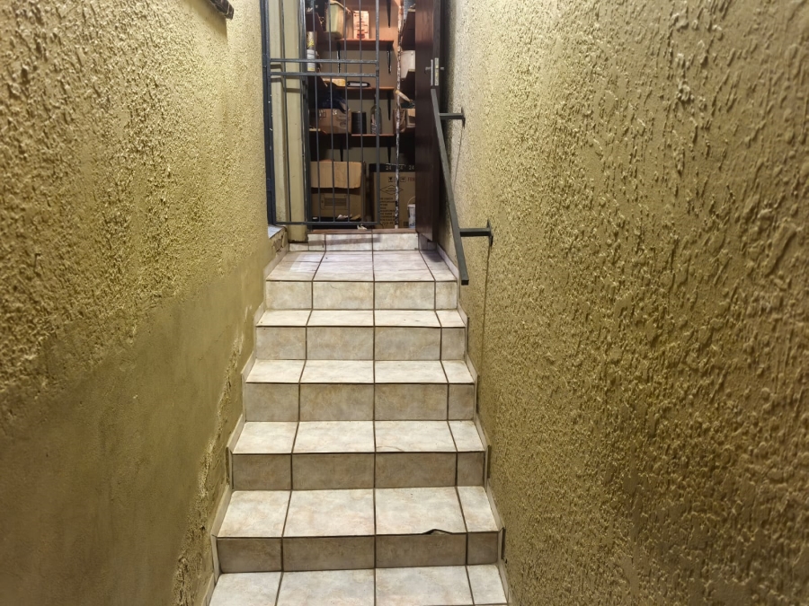 4 Bedroom Property for Sale in Lindhaven Gauteng