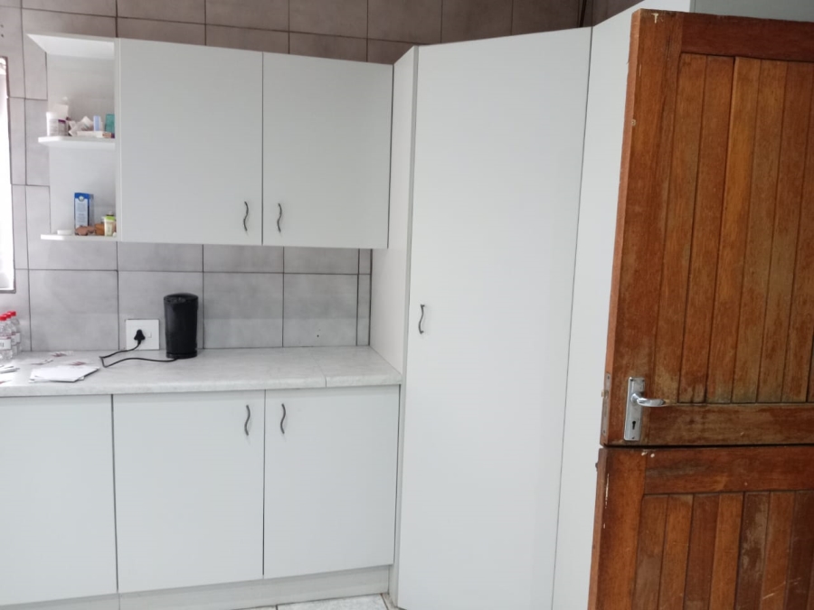 4 Bedroom Property for Sale in Lindhaven Gauteng