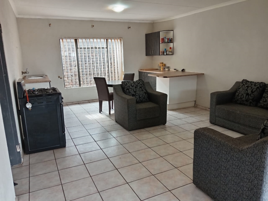 4 Bedroom Property for Sale in Lindhaven Gauteng