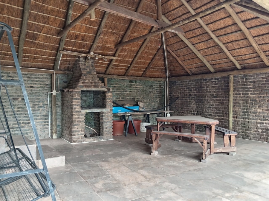 4 Bedroom Property for Sale in Lindhaven Gauteng