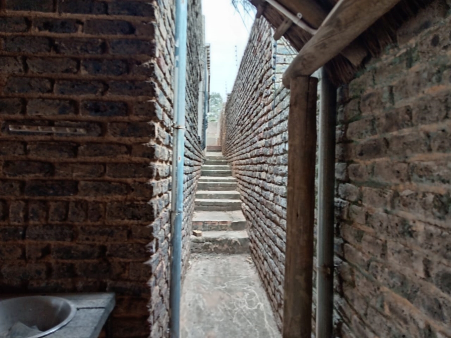 4 Bedroom Property for Sale in Lindhaven Gauteng