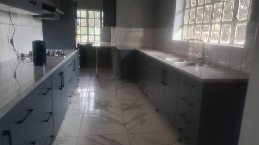 To Let 3 Bedroom Property for Rent in Birchleigh Gauteng