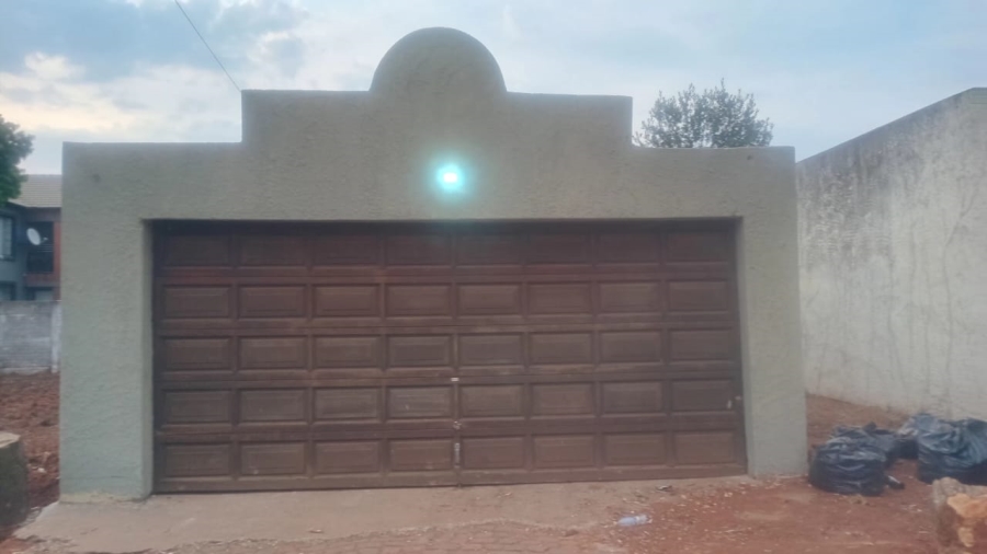 To Let 3 Bedroom Property for Rent in Birchleigh Gauteng