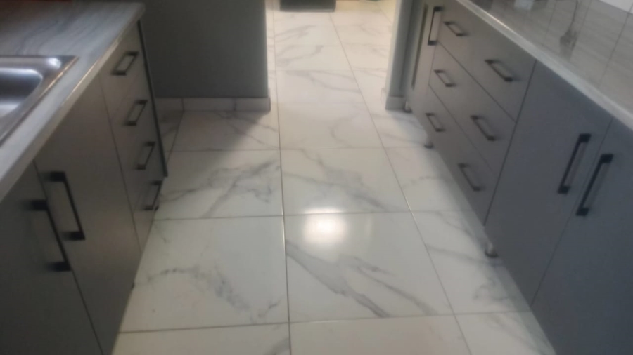 To Let 3 Bedroom Property for Rent in Birchleigh Gauteng