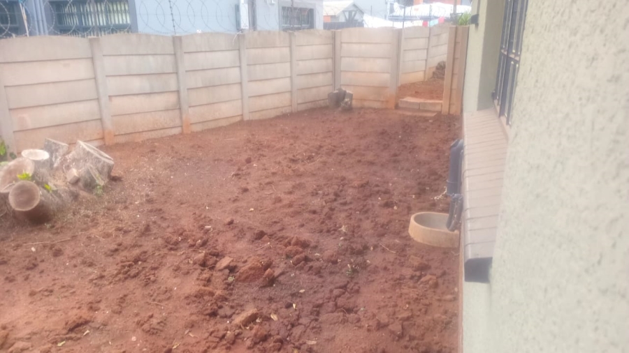 To Let 3 Bedroom Property for Rent in Birchleigh Gauteng