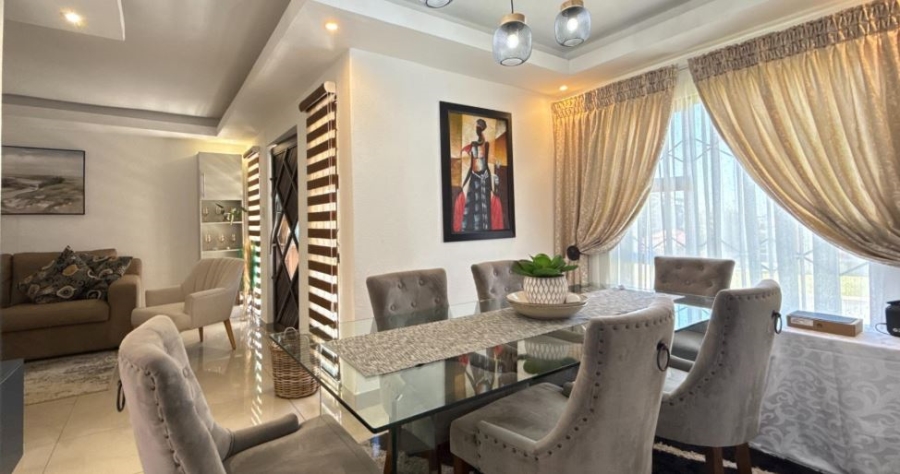 2 Bedroom Property for Sale in Roseacre Gauteng