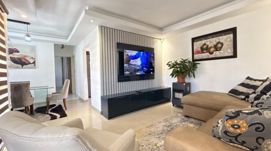 2 Bedroom Property for Sale in Roseacre Gauteng