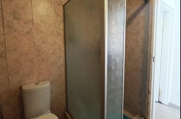 2 Bedroom Property for Sale in Mondeor Gauteng