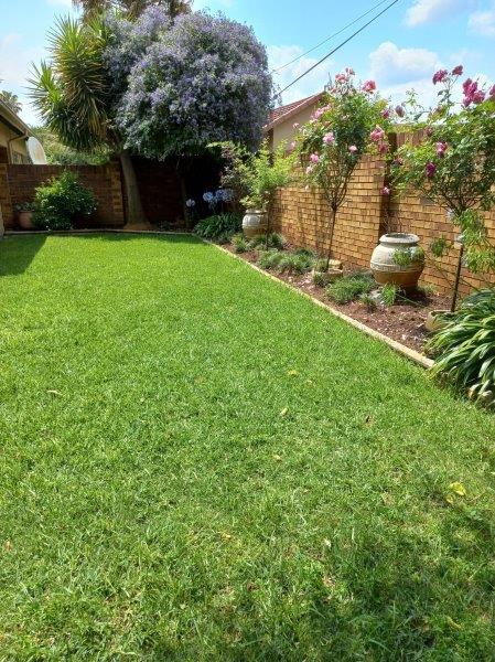 To Let 3 Bedroom Property for Rent in Selcourt Gauteng