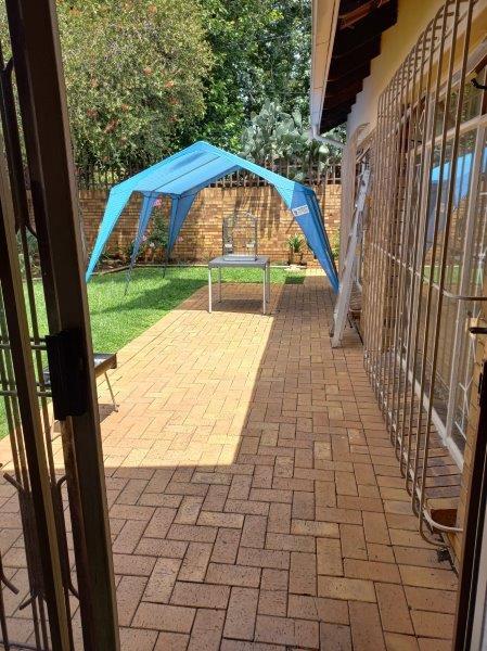 To Let 3 Bedroom Property for Rent in Selcourt Gauteng