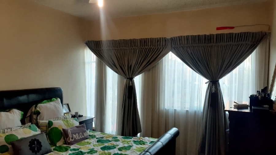 2 Bedroom Property for Sale in Vanderbijlpark CW 2 Gauteng