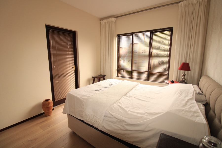 To Let 2 Bedroom Property for Rent in Lonehill Gauteng