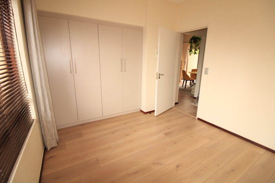 To Let 2 Bedroom Property for Rent in Lonehill Gauteng