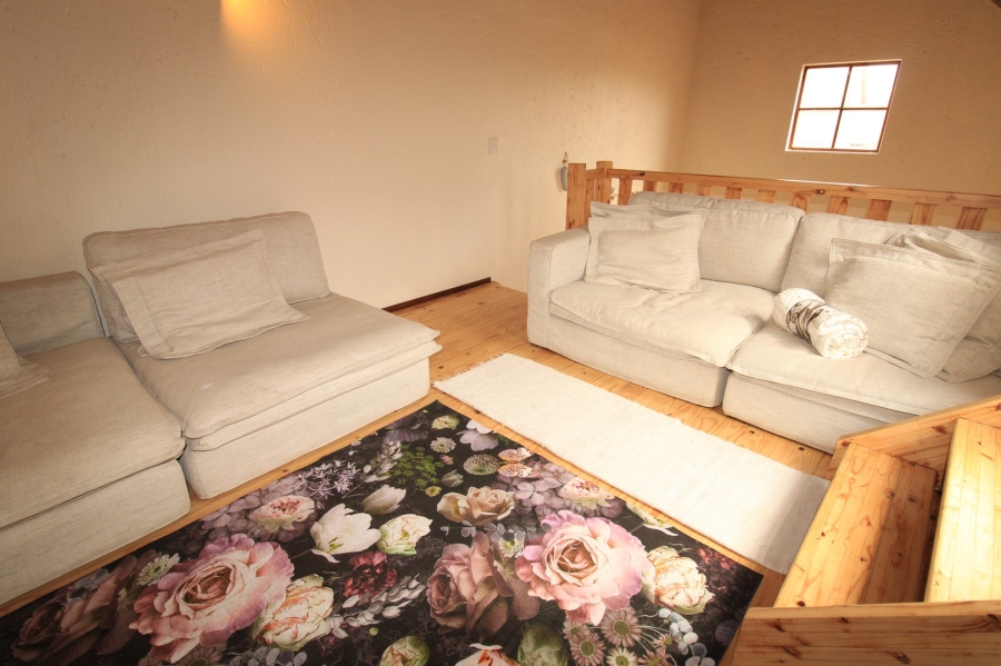 To Let 2 Bedroom Property for Rent in Lonehill Gauteng