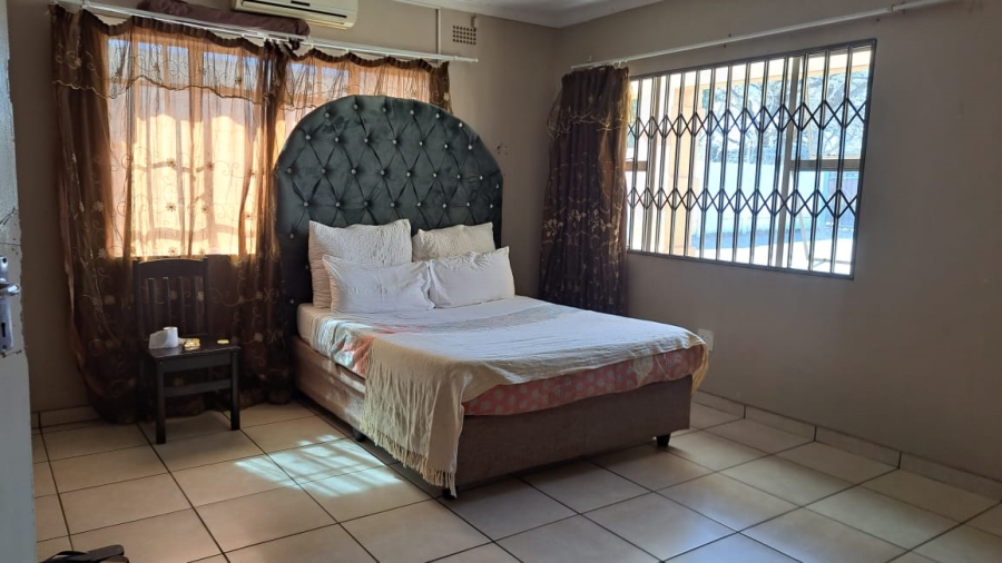 3 Bedroom Property for Sale in Vanderbijlpark Cw 6 Gauteng