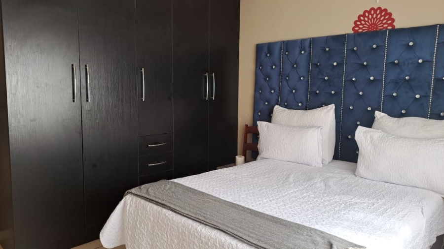 3 Bedroom Property for Sale in Vanderbijlpark Cw 6 Gauteng