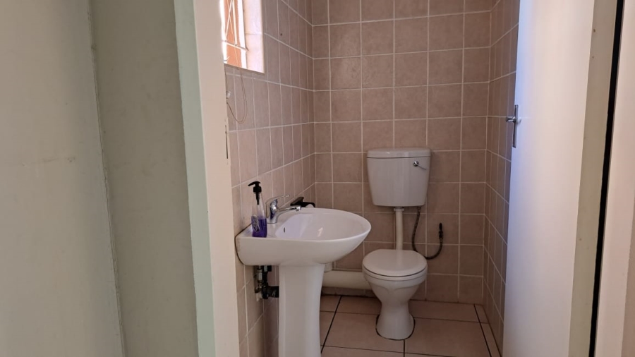3 Bedroom Property for Sale in Vanderbijlpark Cw 6 Gauteng